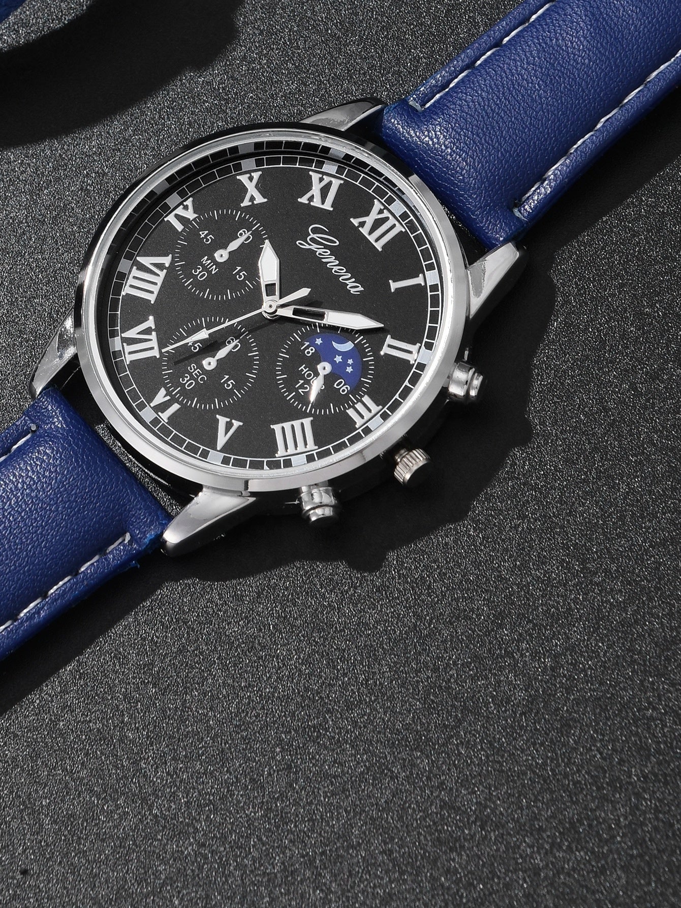Men Black Strap Casual Round Dial Quartz Watch